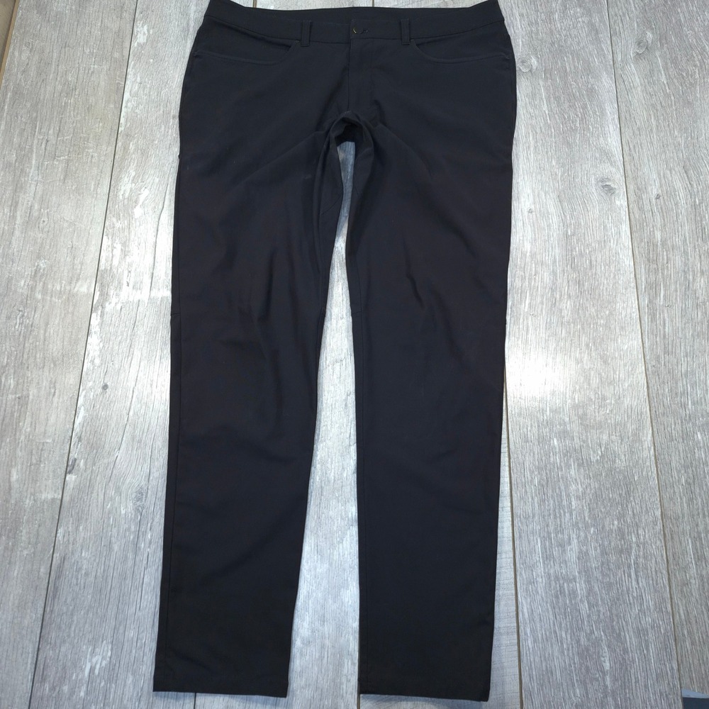 Lululemon ABC Pants Men 38x34 Black Skinny Fit Technical Trousers Five Pocket